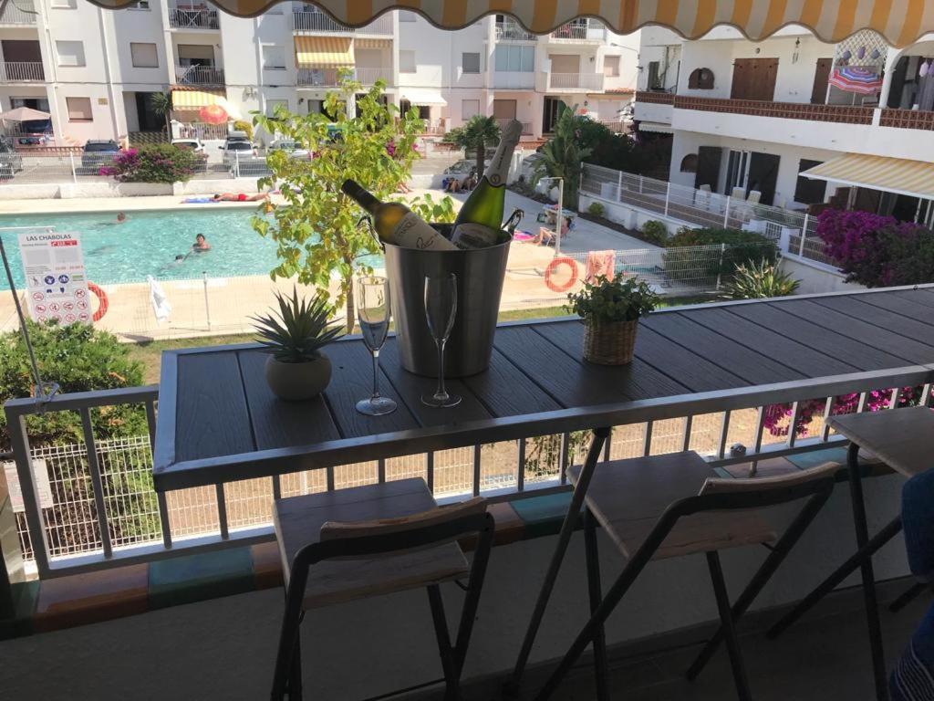 Le Canola Empuriabrava Port - 45M2 - Vue Piscine - Plage Centrale 500M- Parking Prive Gratuit Dış mekan fotoğraf