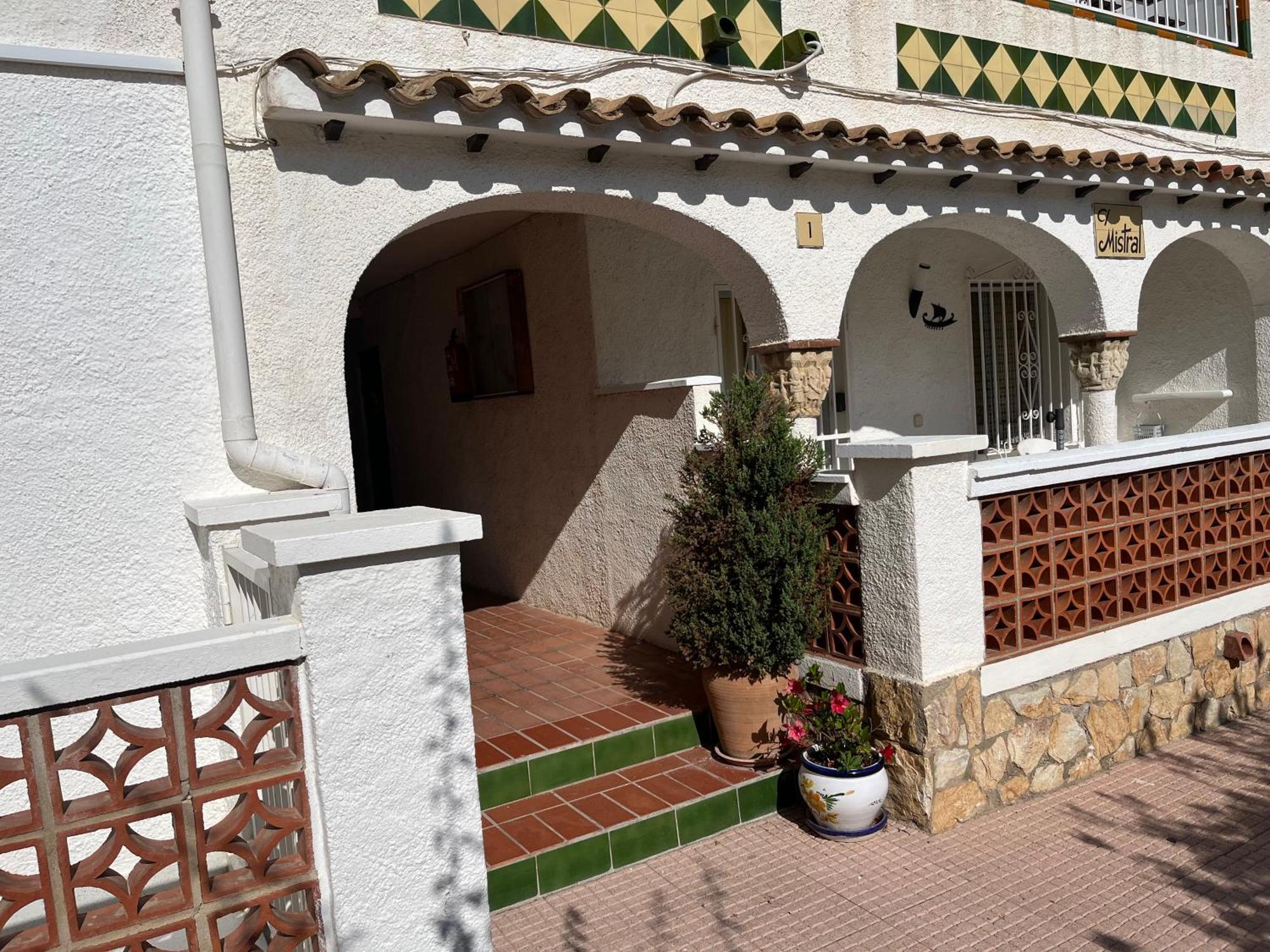 Le Canola Empuriabrava Port - 45M2 - Vue Piscine - Plage Centrale 500M- Parking Prive Gratuit Dış mekan fotoğraf
